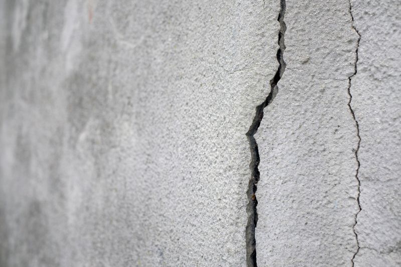 Cracked Wall Before Repair